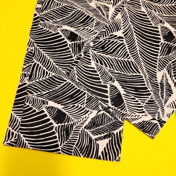 2/$20 Ann Taylor Loft original ankle zebra pattern dress pant - Picture 4 of 6